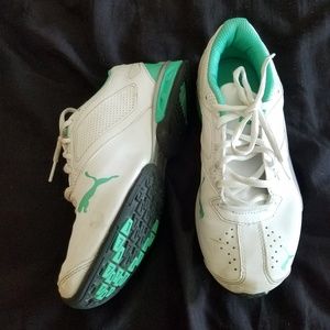 Puma Memory Foam sneakers